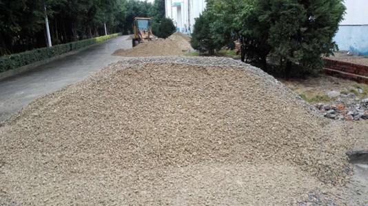 Graded gravel