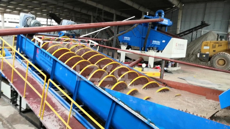 screw classifier in a artificial sand washing plant